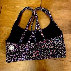 Purple lululemon size 4 bra!